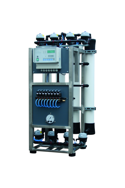 JUDO PURE @ ENTRY 900 i 1800 ultrafiltracijska jedinica za piće i industrijsku vodu do 30 ° C JUDO PURE@ENTRY 900 und 1800 Ultrafiltrationsanlage